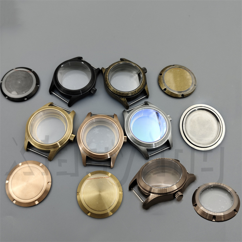 36 MILLIMETRI/39 MILLIMETRI Ot - Bronze Case Watch recensione e prezzo