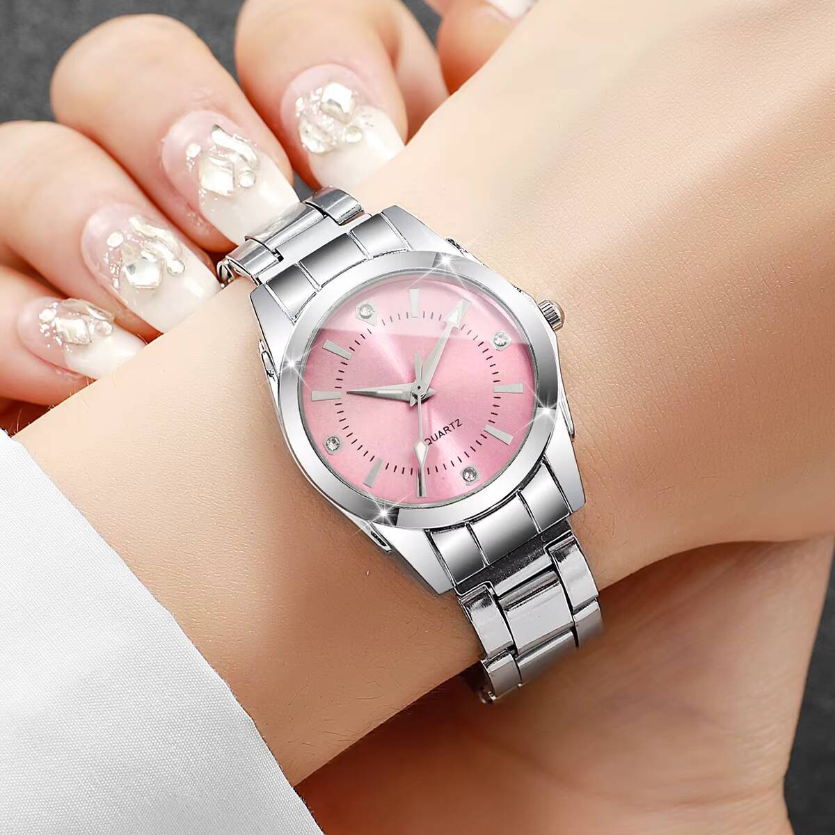 Orologi da donna con strass di - Luxury Watch Display Case recensione e prezzo